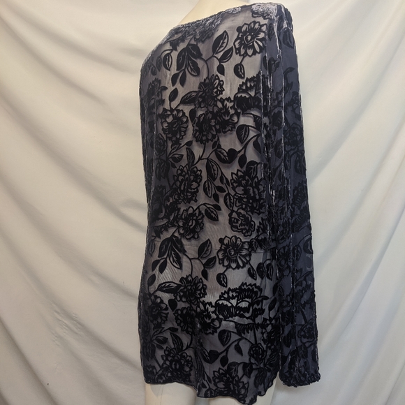 4 love and liberty | Johnny was | NWT | Medium - Picture 3 of 3